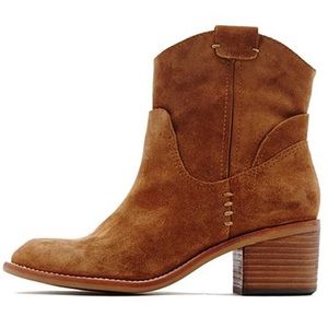 Dolce Vita Grayden Boot